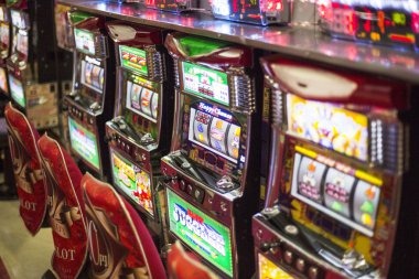 qqvictory link Casino Hold'em hand history and account balance display